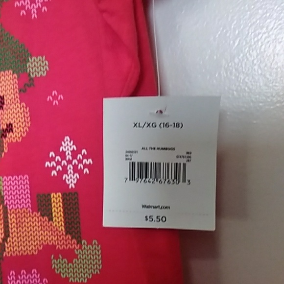 Holiday Time Bah Humbug Christmas Tee 🐈 - Picture 3 of 3